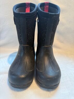 Bogs Boots Size 1